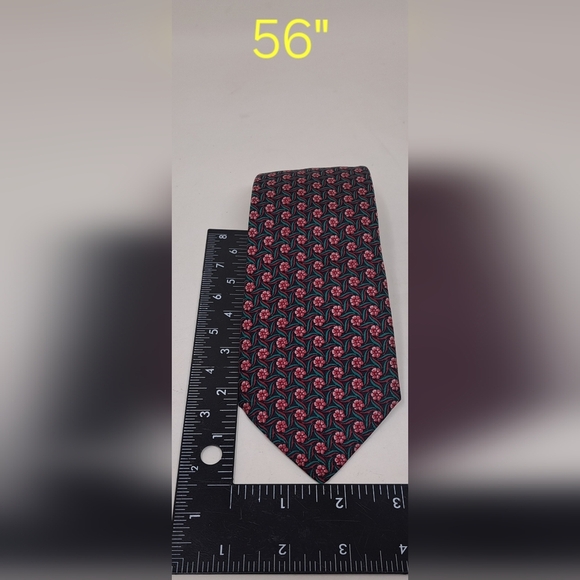Hermes Paris Men's Tie Neck Tie Vintage Rose Floral 100% Silk Authentic 56" - Picture 16 of 16